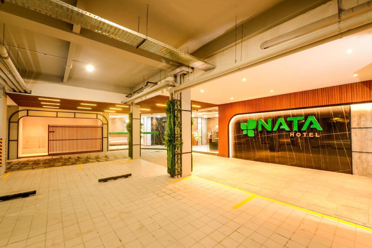 Nata Azana Hotel Solo Eksteriør billede