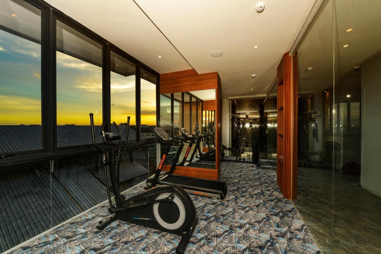 Nata Azana Hotel Solo Eksteriør billede