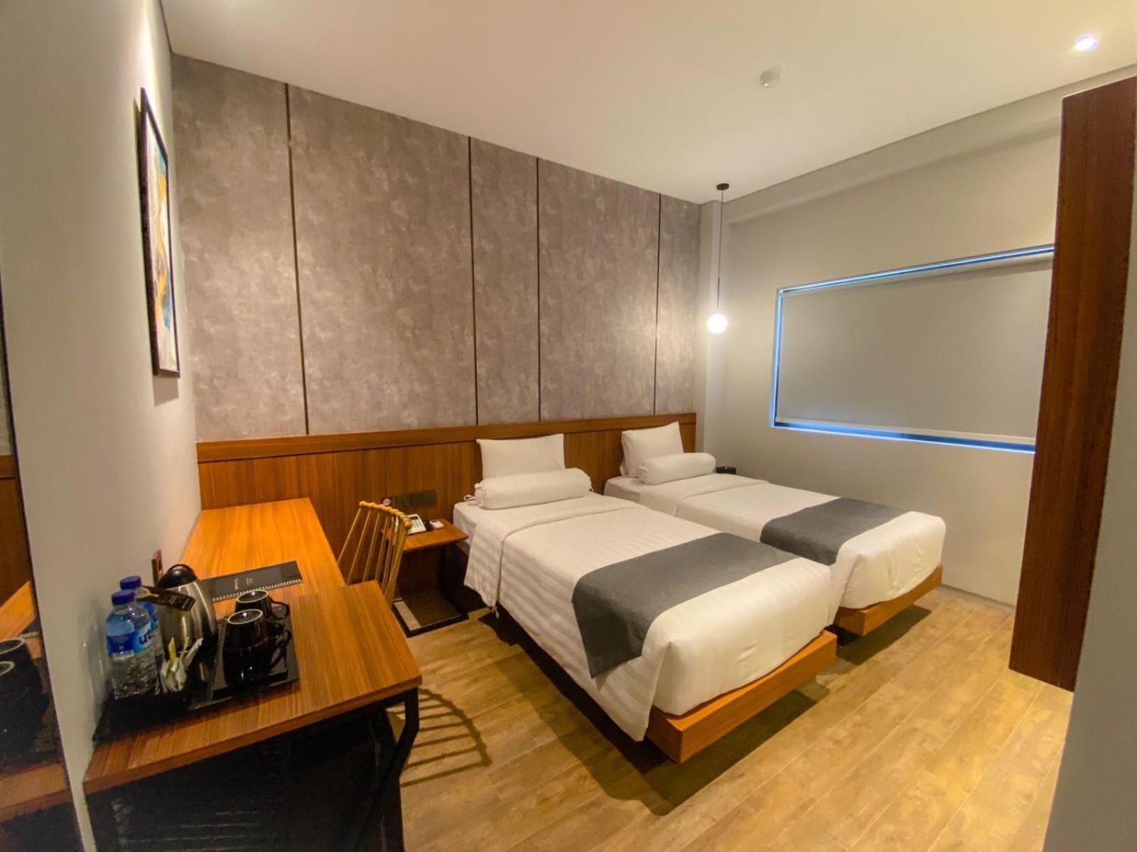 Nata Azana Hotel Solo Eksteriør billede